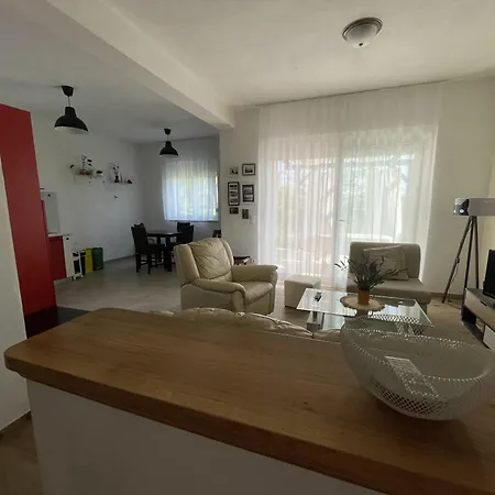 Kuca Za Odmor U Kastelima S Pogledom Na Holiday home
