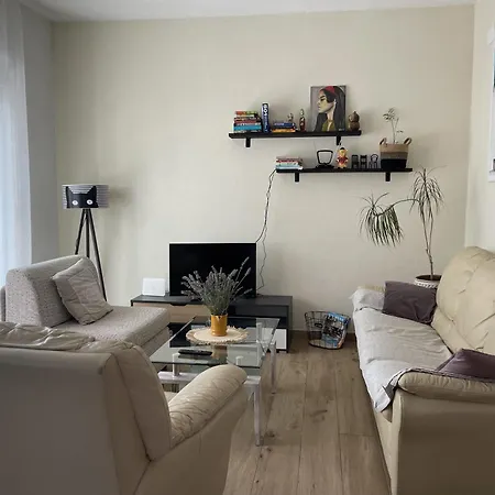 Holiday home Kuca Za Odmor U Kastelima S Pogledom Na